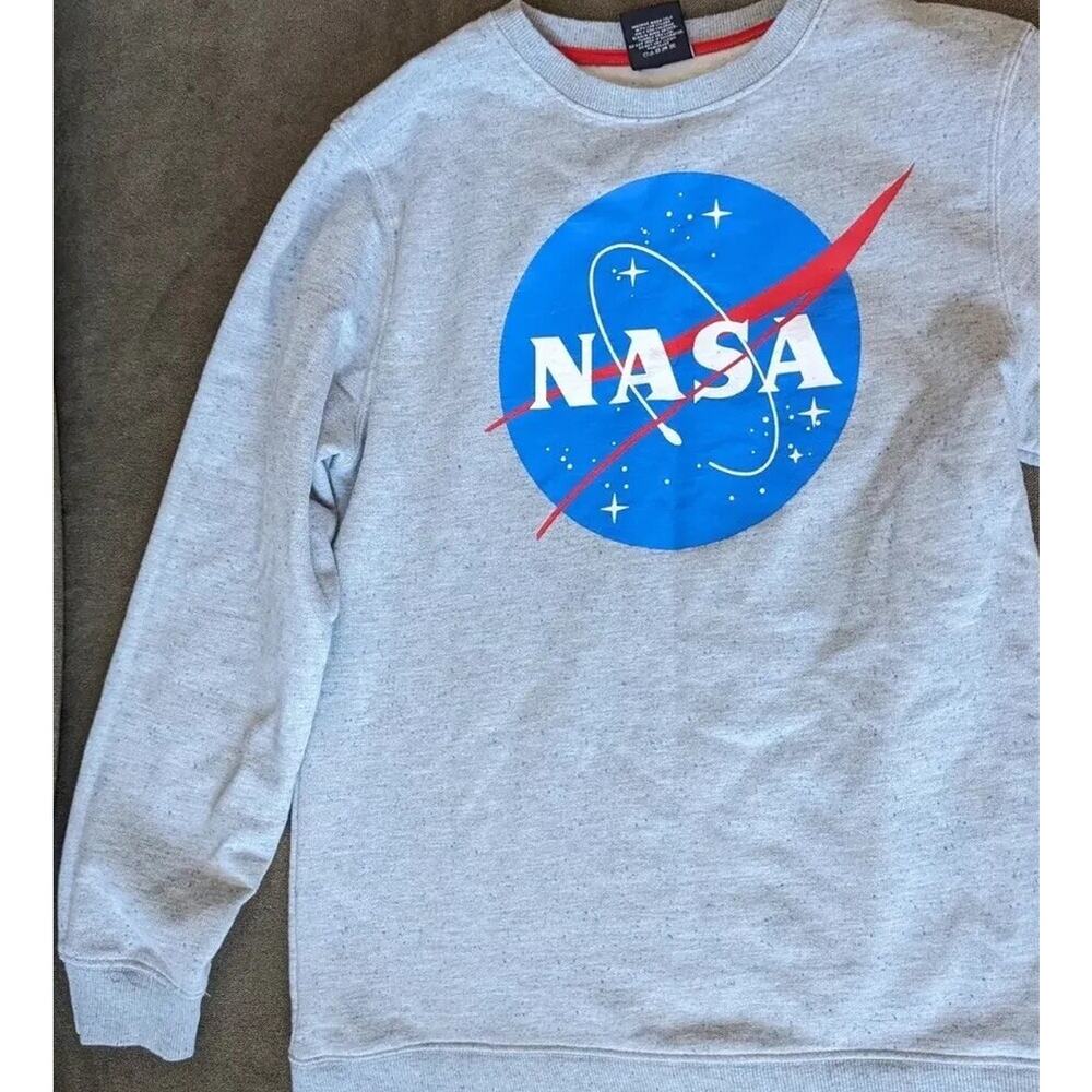 Buzz Aldrin Nasa Sweatshirt Youth Xl 12 logo Gray L/S Shirt Space Boys Girls - Picture 3 of 5